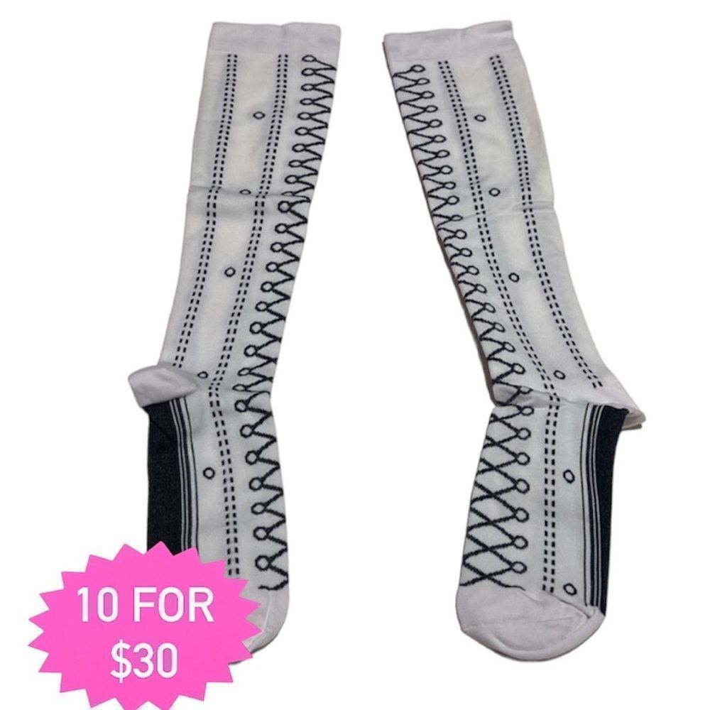 White converse sneaker socks